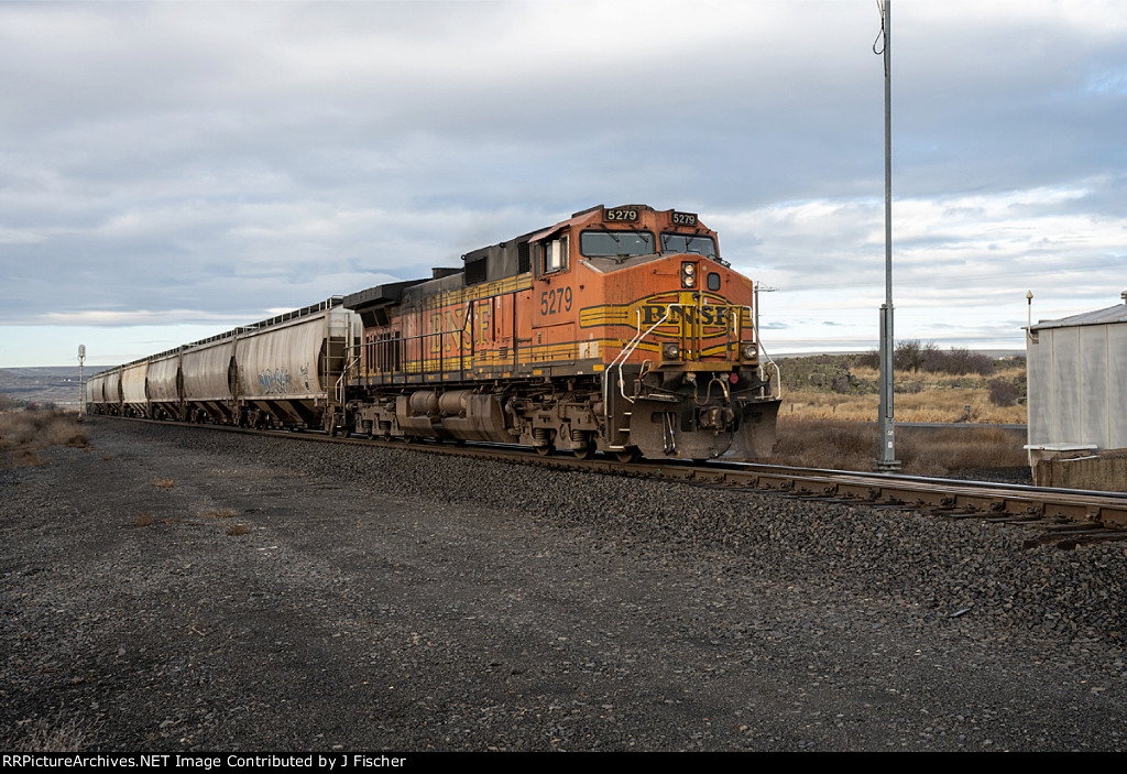 BNSF 5279